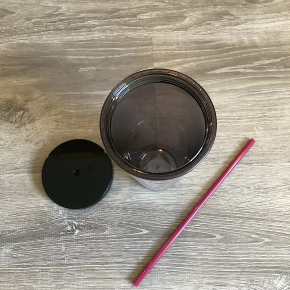 🕷🎃 Starbucks Halloween Hot cups & Spiderweb Set - Picture 4 of 7